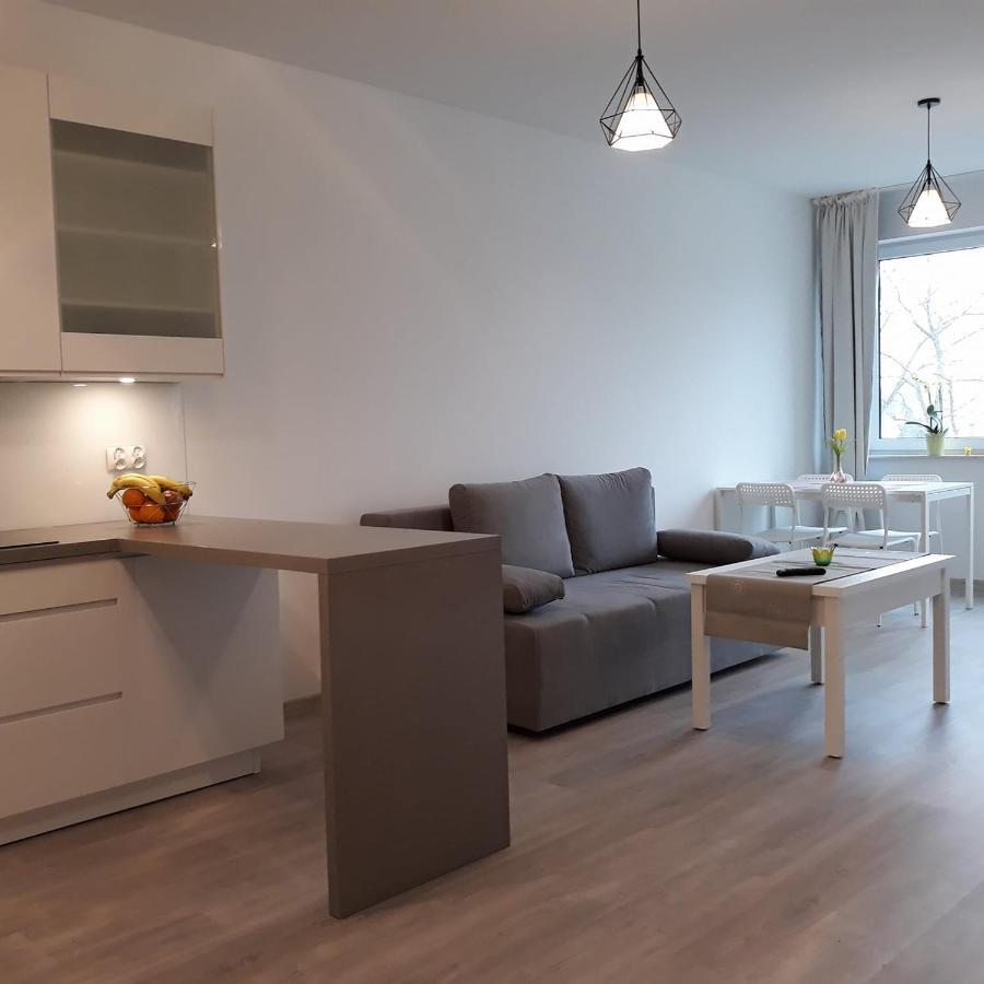 Апартаменты Apartament Premium Miodowy Dom Колобжег Экстерьер фото